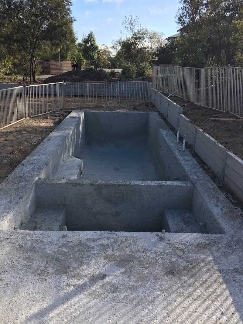 Eco Pools Solutions pool builder work in Hemmant