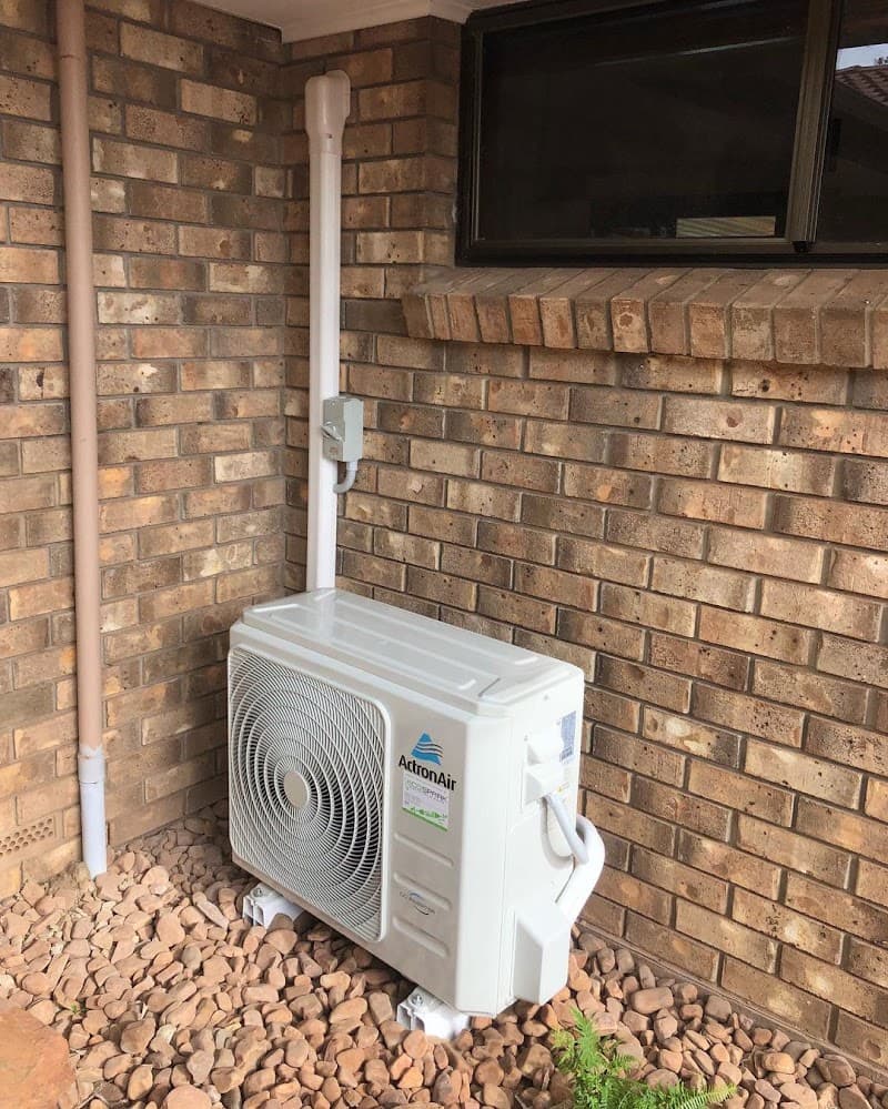Eco Spark Electrical & Solar solar panel installation work in Willaston