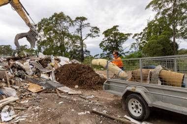 Economy Waste Skip Bins rubbish removal work in West Gosford