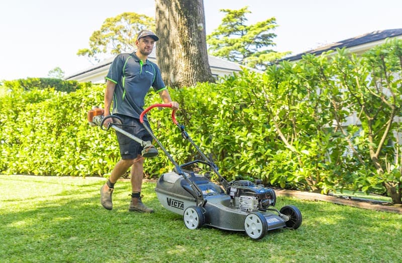 Ed’s Mowing & Maintenance - North Shore lawn care work in Pymble