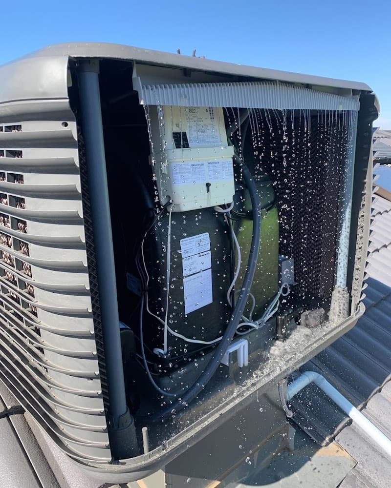 Efficient Pure Plumbing Heating & Cooling air conditioning work in Dandenong South