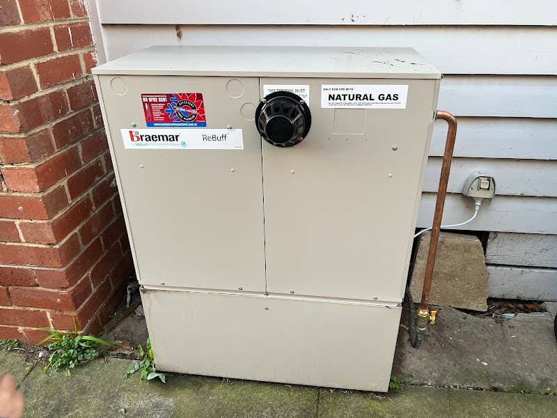 Efficient Pure Plumbing Heating & Cooling air conditioning work in Dandenong South