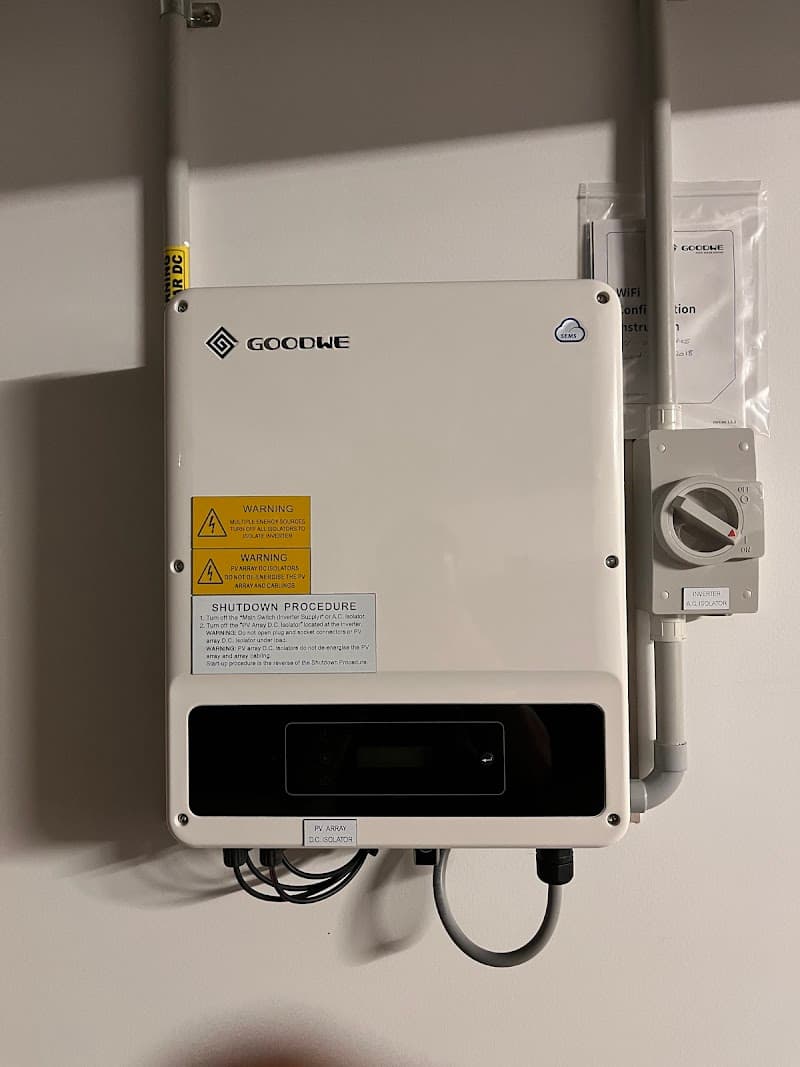 EFS Solar solar panel installation work in Nerang