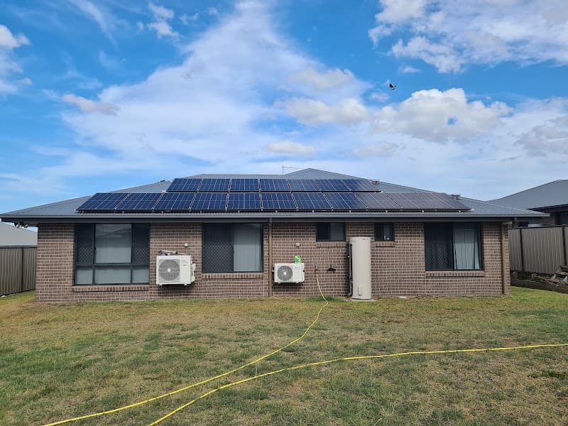 EFS Solar solar panel installation work in Nerang