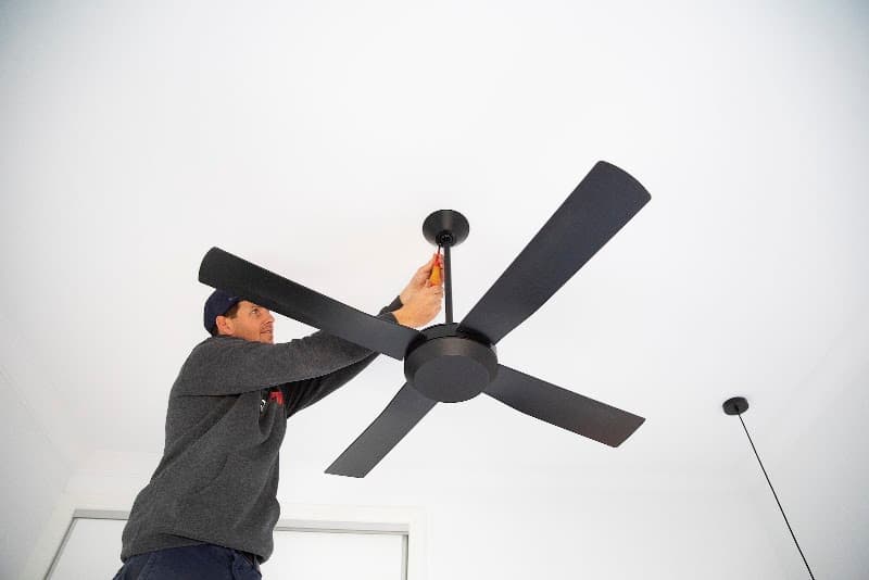 Electric Pro electrician work in East Bendigo