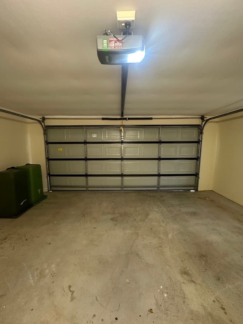 Elite Garage Door Repairs Brisbane garage doors work in Upper Mount Gravatt
