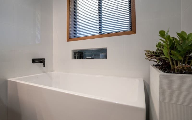 ELITE RENOVATIONS ACT bathroom renovation work in Fyshwick