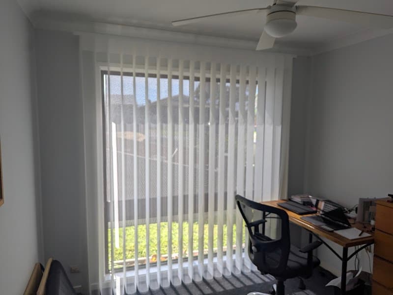 Elite Window Solutions curtains & blinds work in Cooranbong