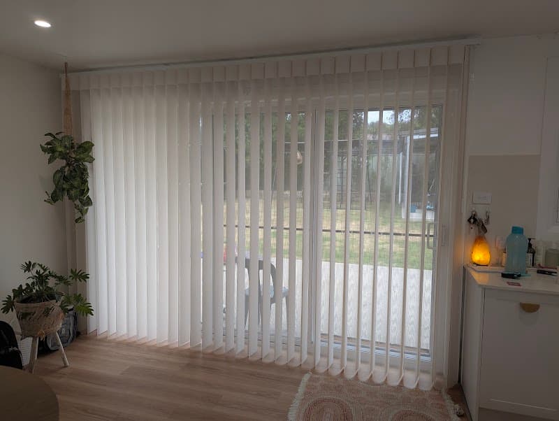 Elite Window Solutions curtains & blinds work in Cooranbong