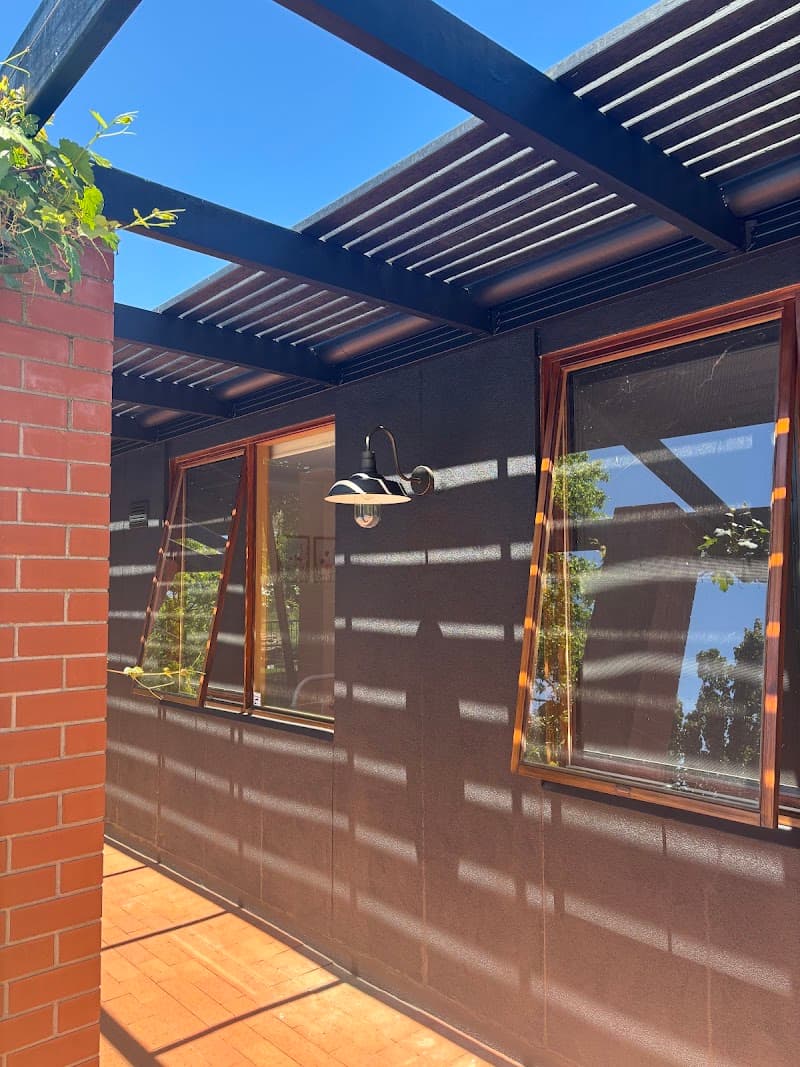 Ellison Painting - Wodonga painter work in Tangambalanga