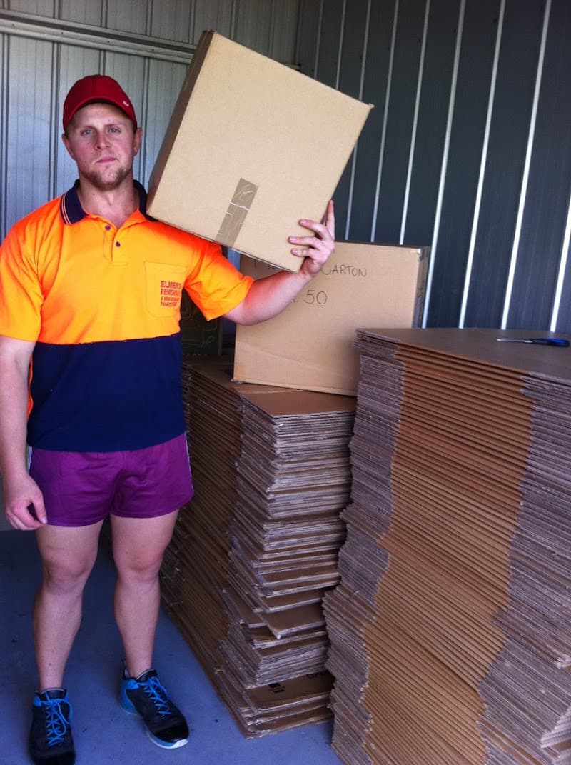 Elmers Removals & Mini Storage removalist work in Tinana