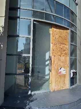 Emergency Glass Repair glass & glazier work in Perth