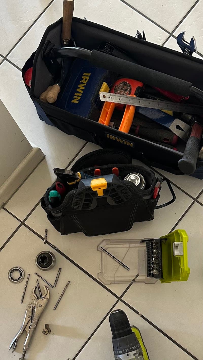 Emmerson Locksmiths and Security locksmith work in Palmview