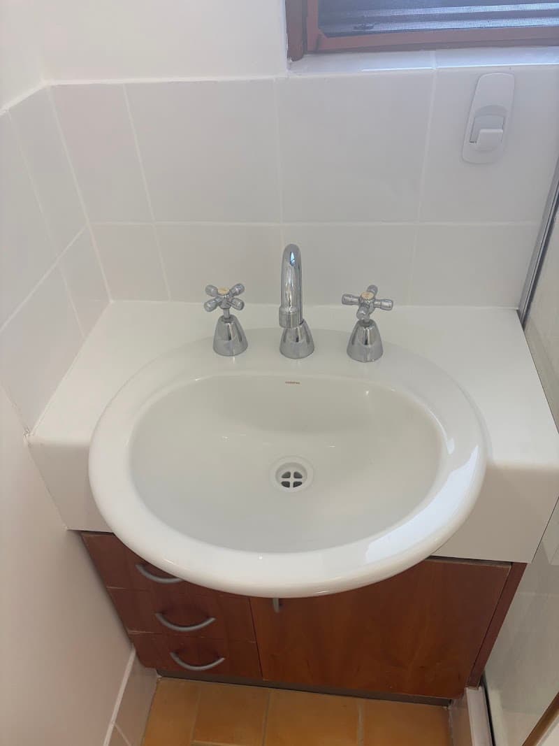 Epoxy Shower Repairs waterproofing work in Meadow Springs