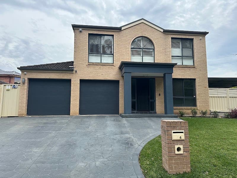 ESS Garage Doors garage doors work in Penrith
