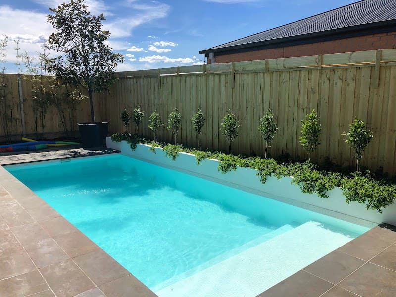 Everlast Pool Builders Albury Wodonga pool builder work in Wodonga