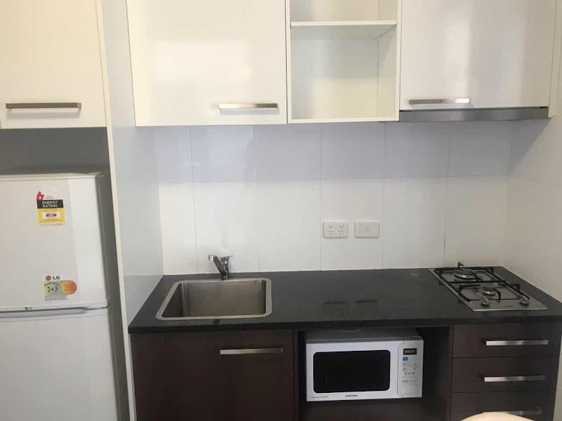 Evershine Property Services cleaning work in Adelaide