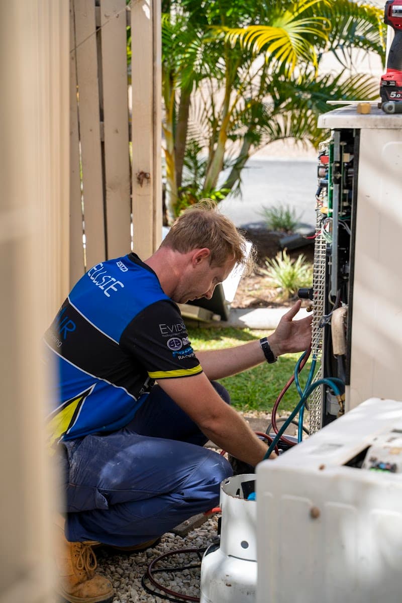 EvidiAir Refrigeration + Air Conditioning air conditioning work in Hollywell