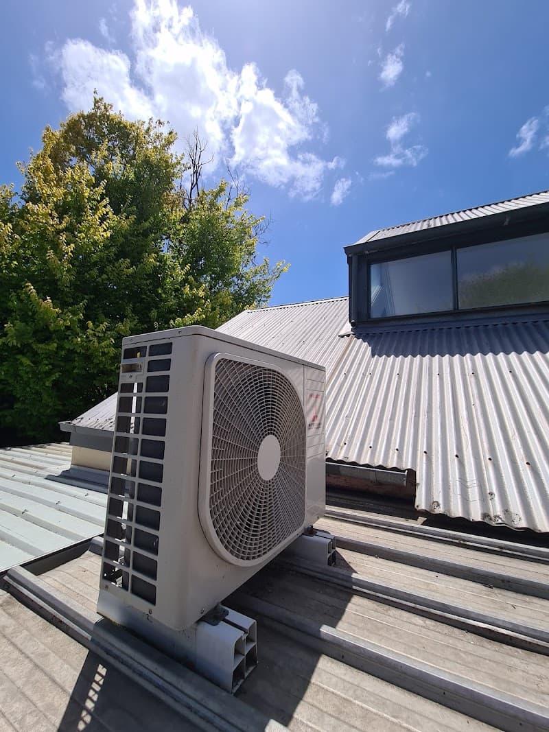 EvidiAir Refrigeration + Air Conditioning air conditioning work in Hollywell