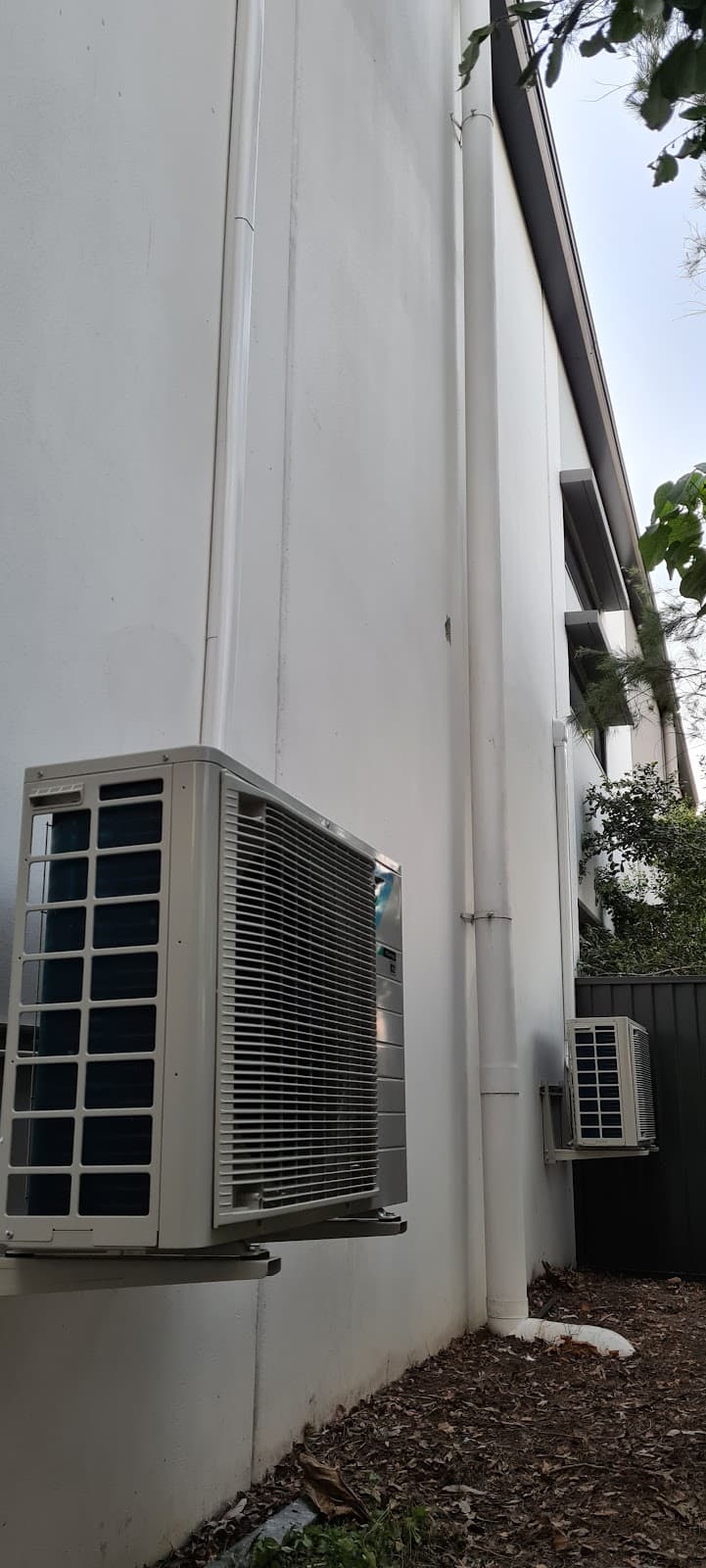 EvidiAir Refrigeration + Air Conditioning air conditioning work in Hollywell