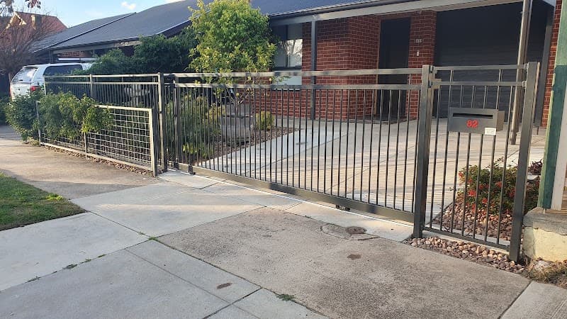Exact Fencing fencing work in Evanston South