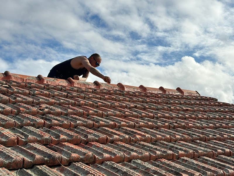Exclusive Roofing & Home Improvements roofing work in South Melbourne