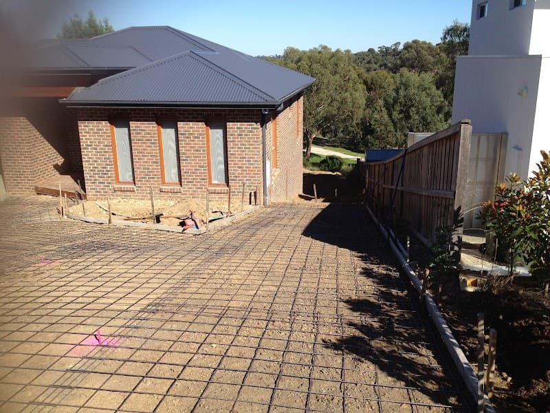 Exposed Aggregate Driveways Melbourne concreting work in Melbourne