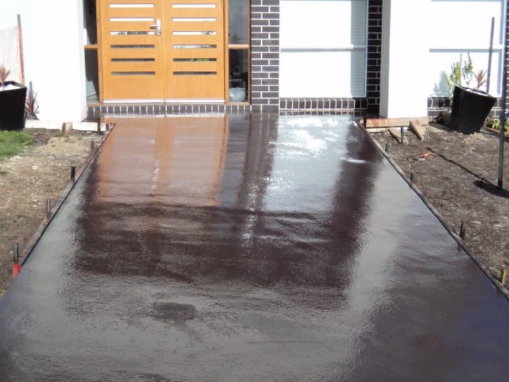 Exposed Aggregate Driveways Melbourne concreting work in Melbourne
