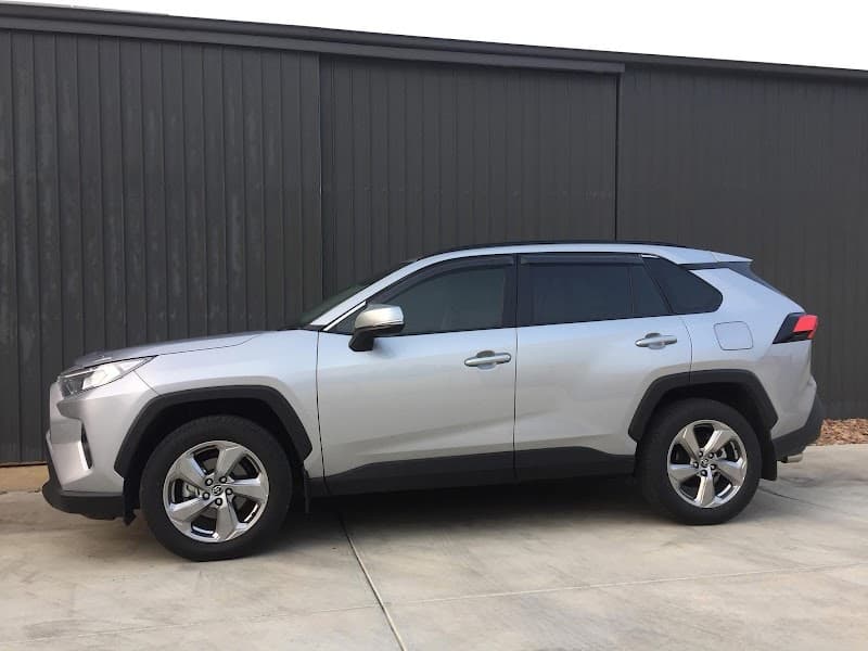 Express Auto Tint window tinting work in Greenway