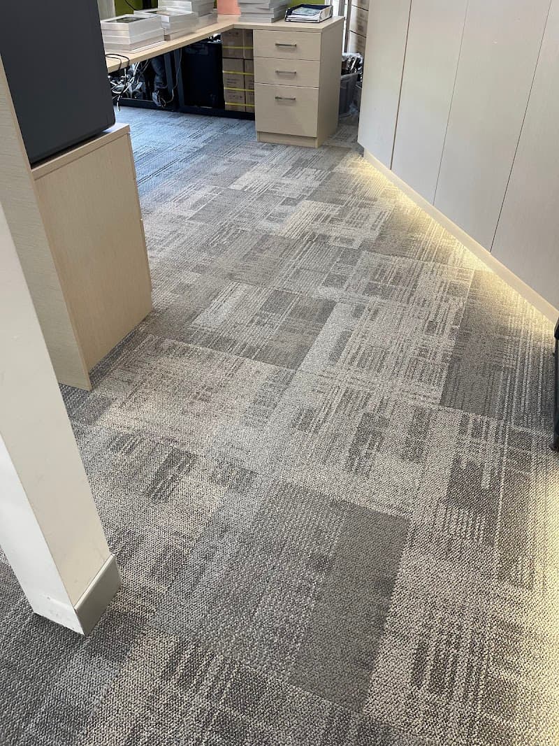 Express Dry Carpet Cleaning & Pest Control carpet cleaning work in Tanah Merah
