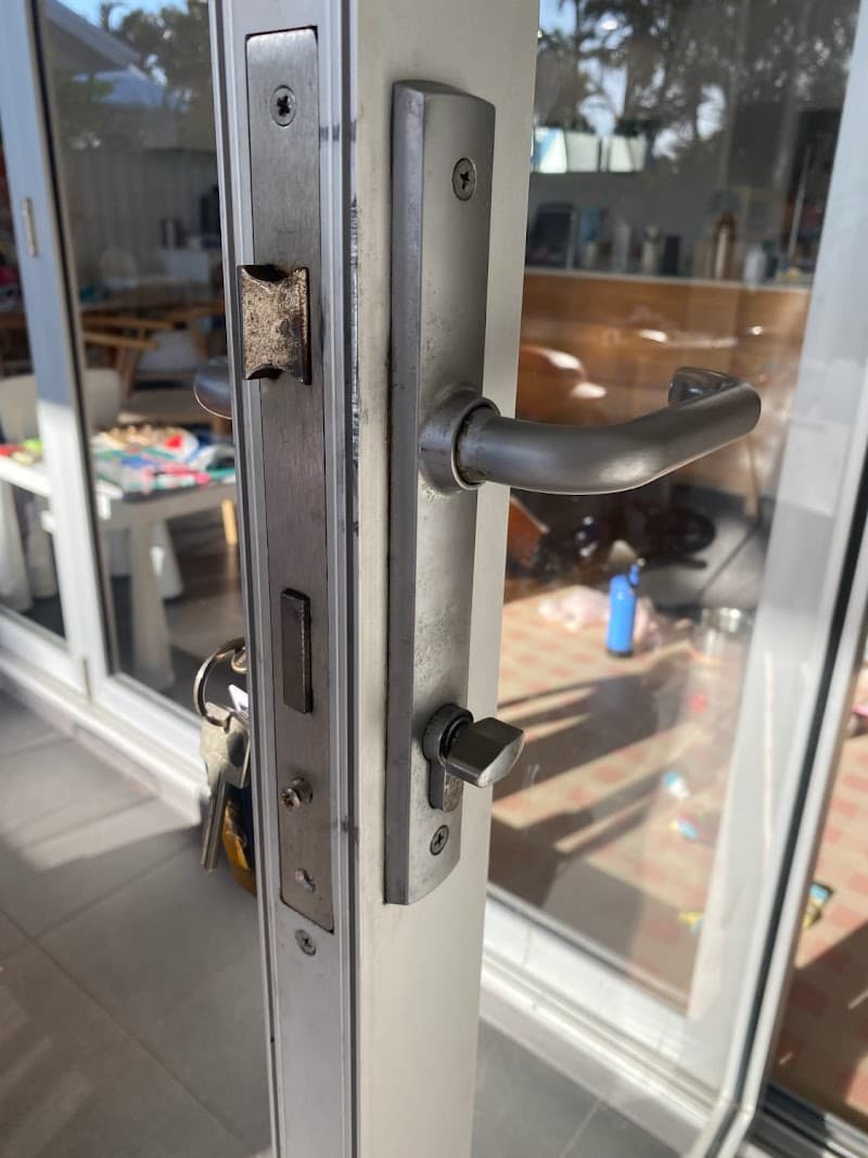 Express Locksmith Gold Coast - 24/7 Locksmith Services locksmith work in Surfers Paradise
