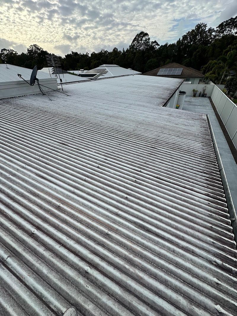 Exterior Clean QLD | Pressure Cleaning | House Washing | Solar Panel Maintenance gutter cleaning work in Pelican Waters
