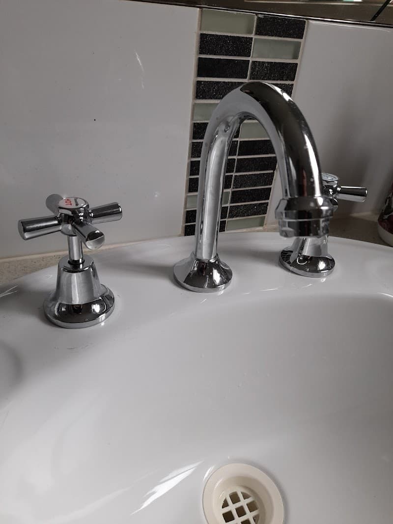 Extra Mile Plumbing plumber work in North Shore