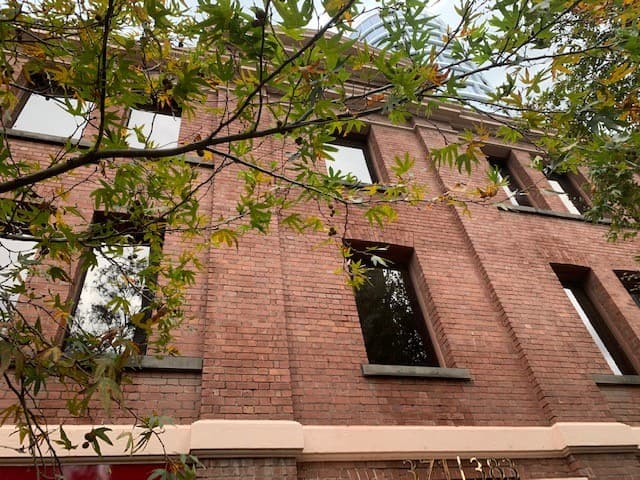 Extreme window cleaning & Maintenance Pty Ltd gutter cleaning work in Mount Martha