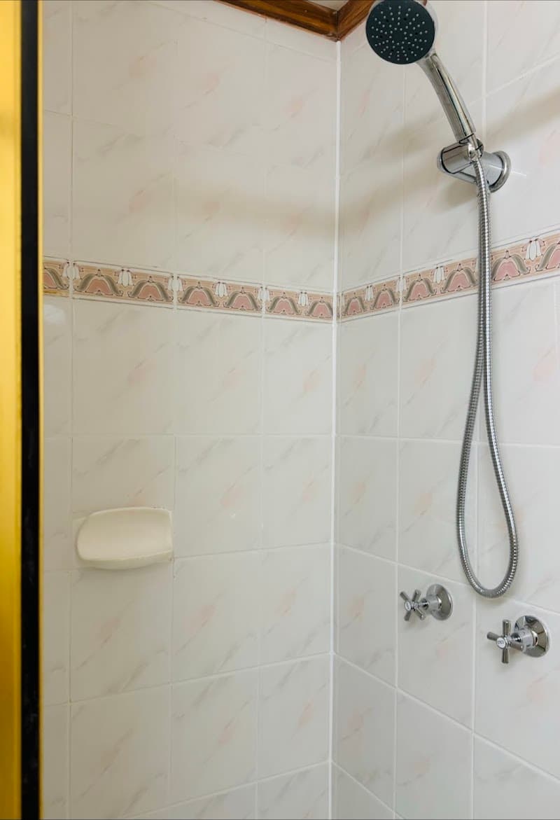 EZ Shower Repair and Tiling bathroom renovation work in Brisbane City
