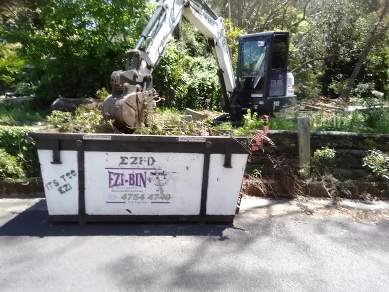 Ezi-Bin Skip Bins rubbish removal work in Emu Plains