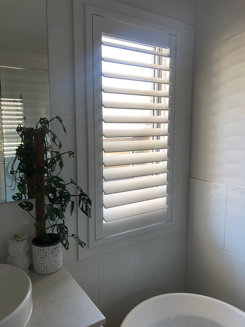 EziLux curtains & blinds work in Underwood