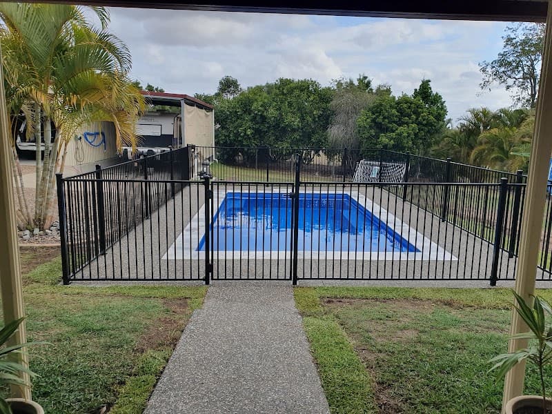 Ezy Build - Fencing - Patios - Carports - Sheds fencing work in St Helens