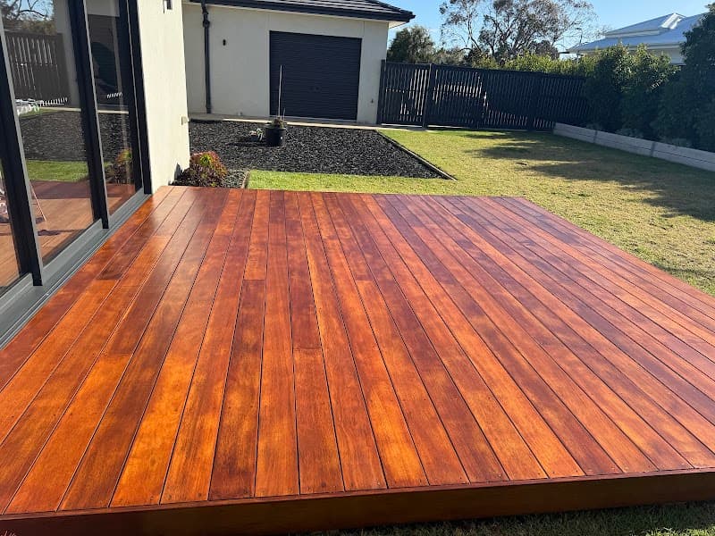 Ezyflow Painting Pty Ltd painter work in Mornington