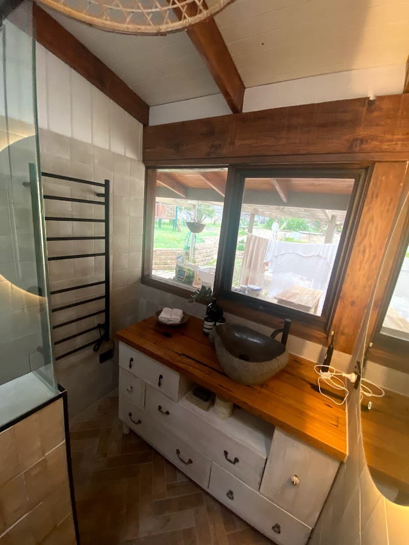 Facelift Renovations & Construction kitchen renovation work in Fyshwick