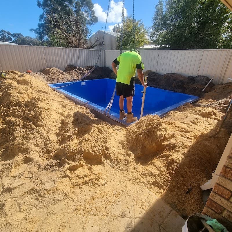 Factory Pools Perth pool builder work in Joondalup