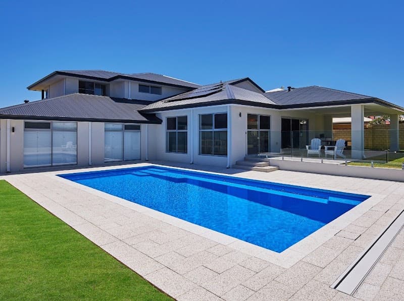 Factory Pools Perth Mandurah pool builder work in Greenfields
