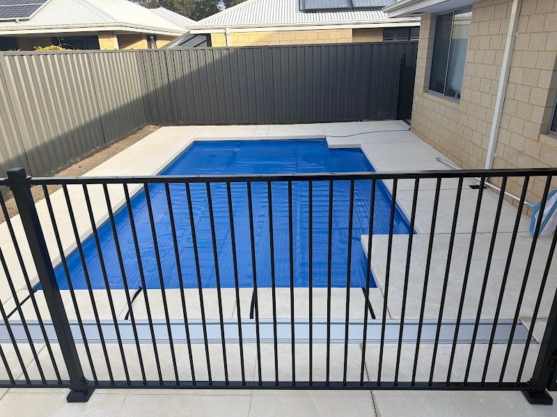 Factory Pools Perth Mandurah pool builder work in Greenfields