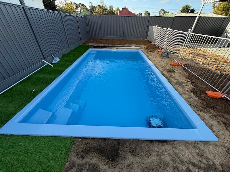 Factory Pools Perth O'Connor pool builder work in Connor