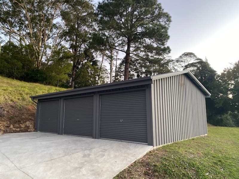 Fair Dinkum Builds Central Coast garage doors work in Erina