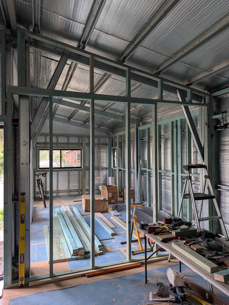 Fair Dinkum Builds Central Coast garage doors work in Erina