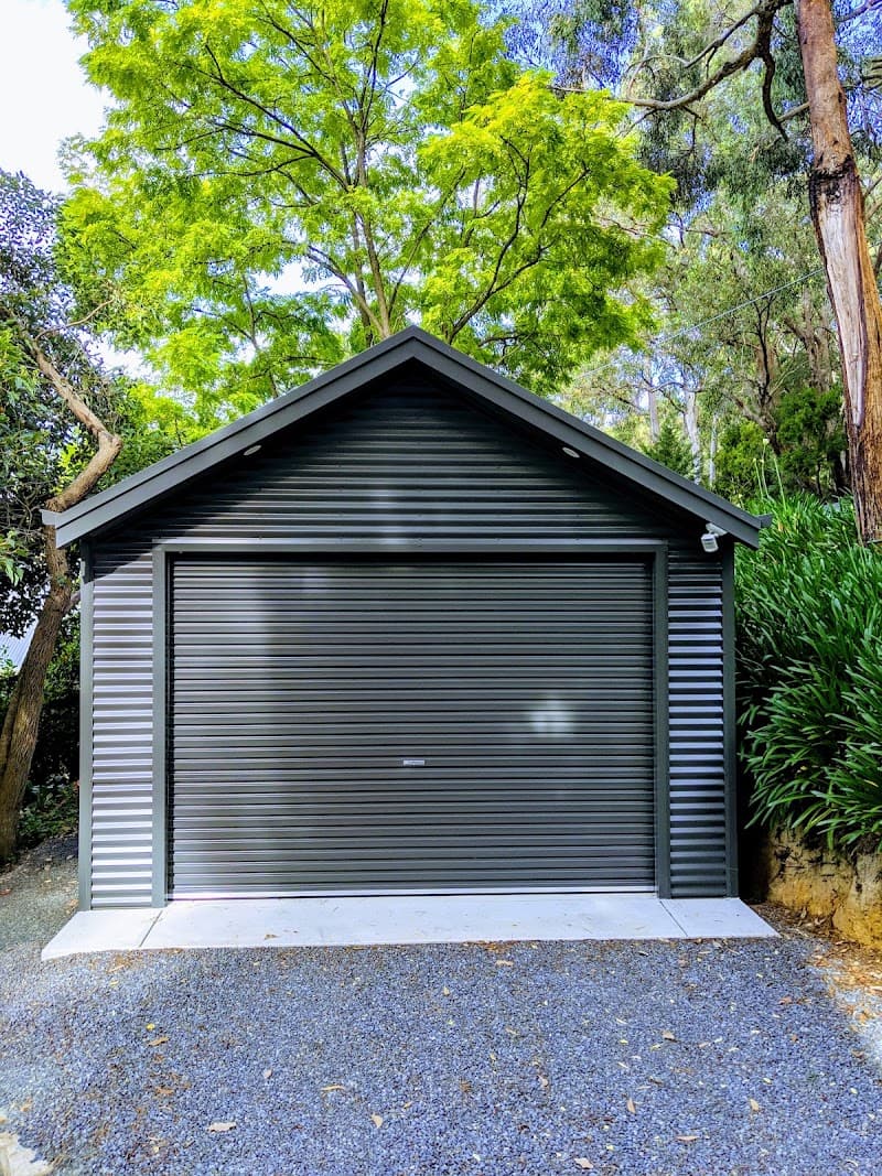 Fair Dinkum Builds Gawler garage doors work in Willaston
