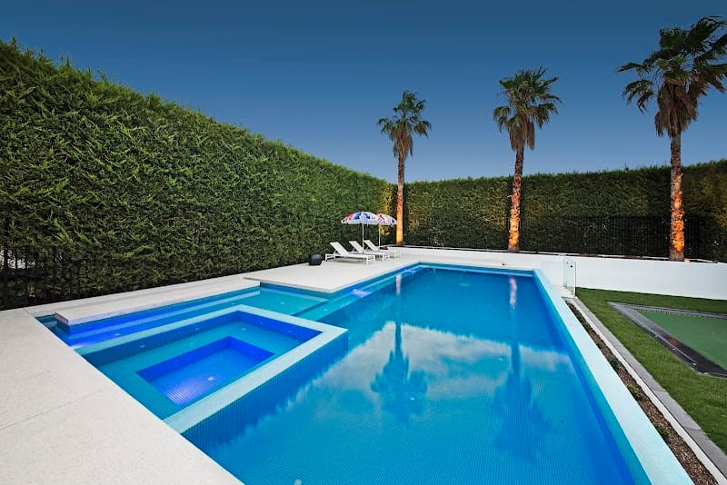 Falcon Pools pool builder work in Dandenong South