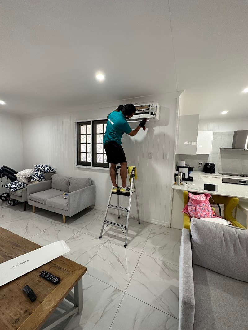 F&P Elite Cleaning carpet cleaning work in Brisbane City
