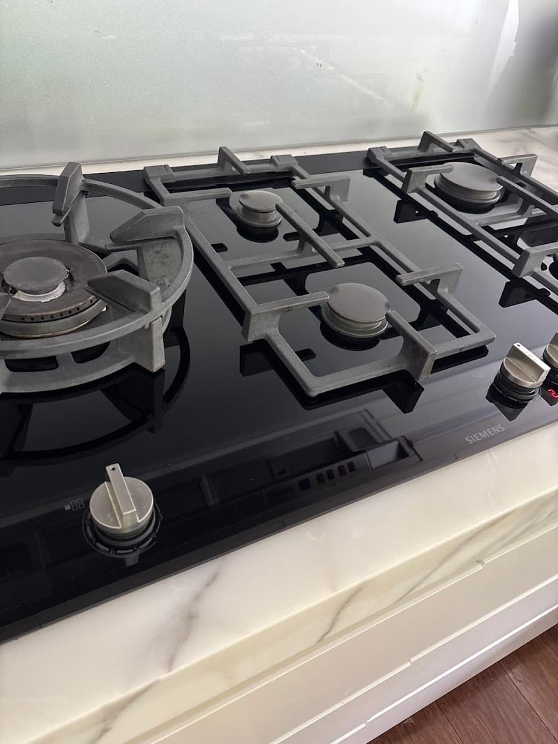 Fantastic Cleaners oven & bbq cleaning work in Melbourne